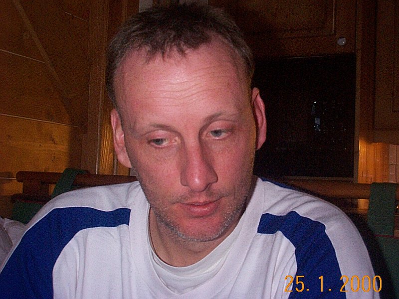 043 Close up Leo.jpg